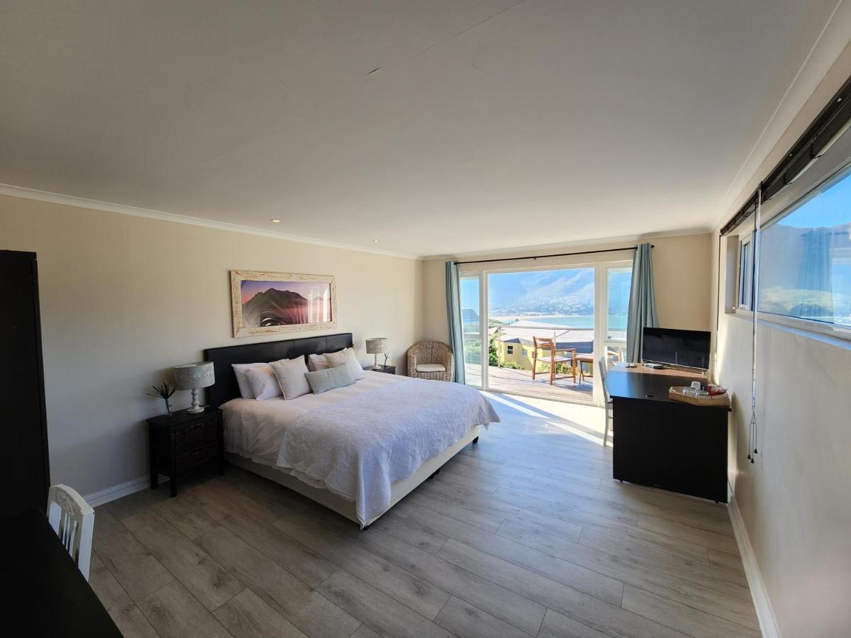 Отель Hout Bay Breeze Экстерьер фото