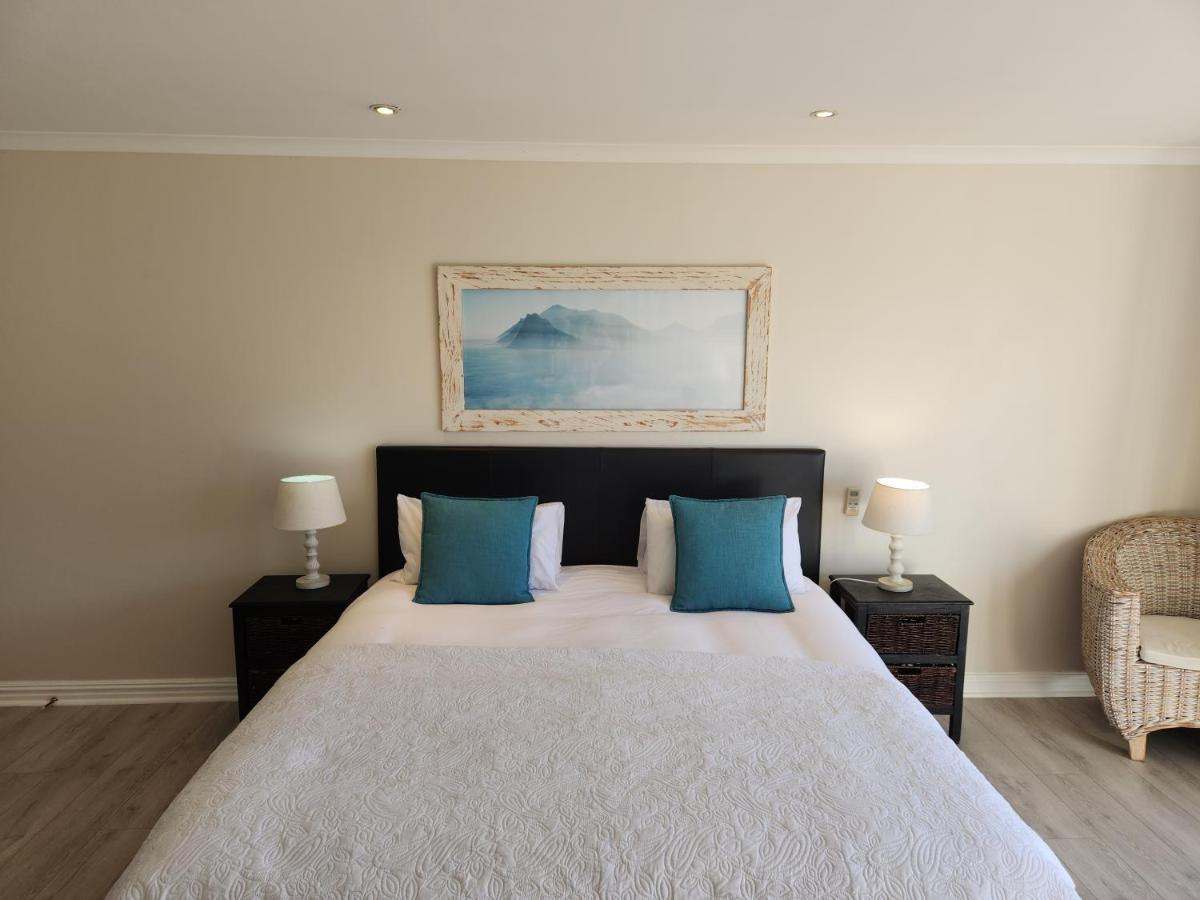 Отель Hout Bay Breeze Экстерьер фото