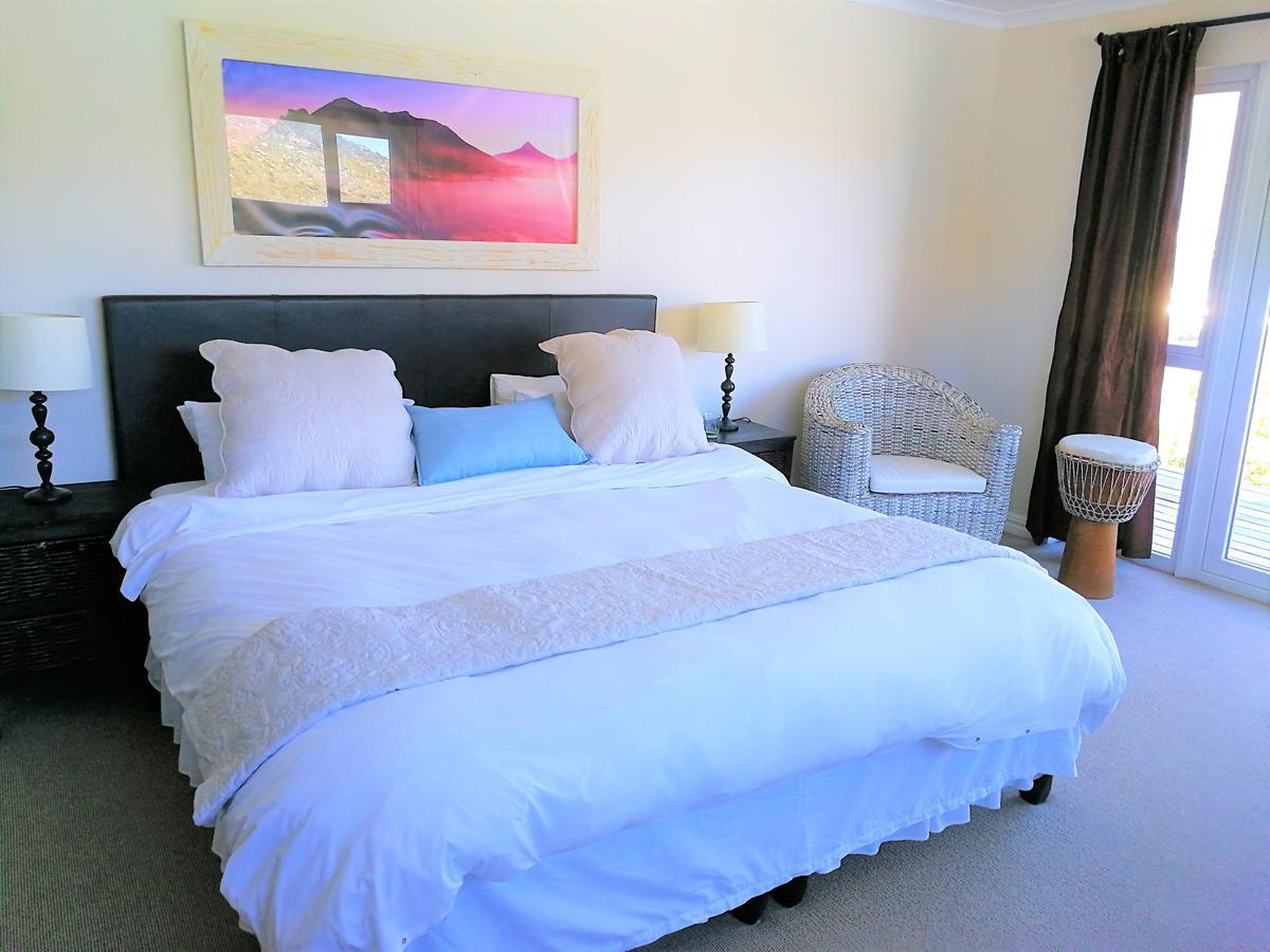 Отель Hout Bay Breeze Экстерьер фото