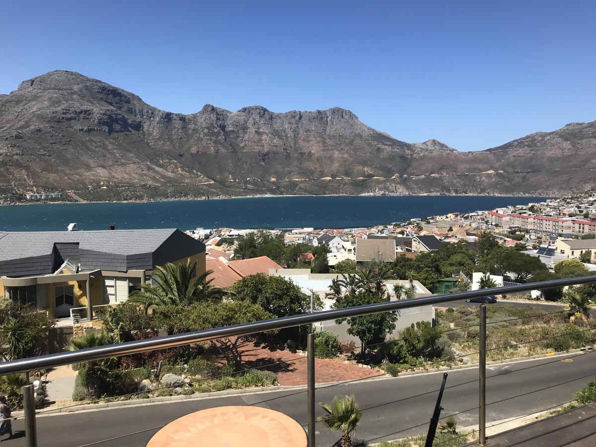 Отель Hout Bay Breeze Экстерьер фото